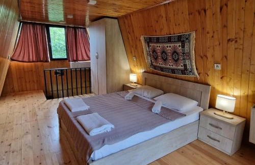 Lagodekhi Cama Y Desayuno | Diamond Cottages