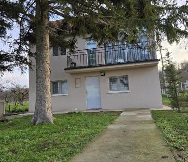 Inija Casa | Diamond House Rent Vikendica