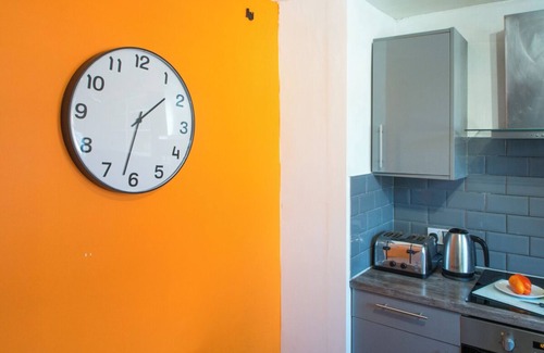Sheffield Casa | Diamond House, Sheffield: Lovely 3 bedroom centrally-located, industrial styled.
