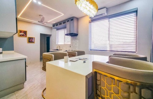 Sekondi-Takoradi Apartamento | Diamond lux 2-bedroom Unit @ The O's Apartments
