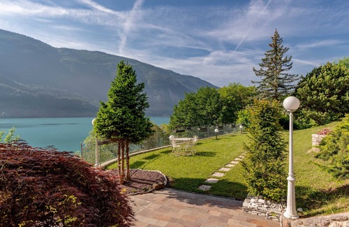 San Lorenzo Dorsino Apartamento | Diamond- Relaxation on Lake Molveno Paganella. Spacious, quiet... TOP!