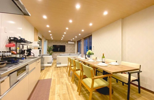 Oishi Casa | Diamond Yu Kawaguchikokan Private house on Lak / Minamitsuru-gun Yamanashi