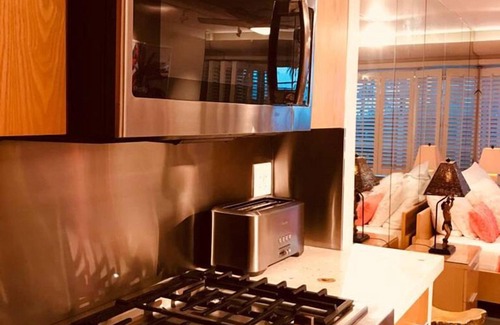 Diamond Head - Kapahulu - St. Louis Condominio | Diamondhead Beachfront Condo con su propia playa privada