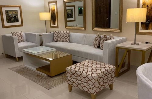 Bahria Town Apartamento | "diamount 1 Bedroom Apartment Designer Furnished Diamount-10"