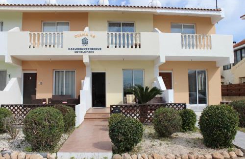 Universal Apartamento | Diana Townhouse 2