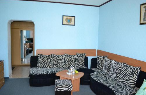 Skhidnytsya Hotel | DiAnna