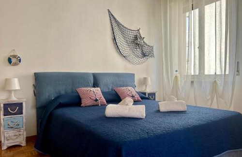 Diano Marina Apartamento | Diano Marina: Luminoso quadrilocale 4 passi dal mare e ai servizi. Posto auto riservato.