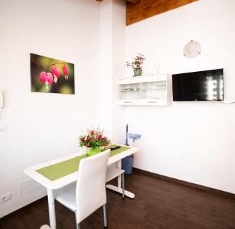 Villanova d'Asti Apartamento | Dicentra Guest House