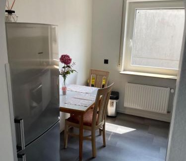 Buttenheim Apartamento | Die Buttenheim Lodge - Familienfreundliche Ferienwohnung mit Garten