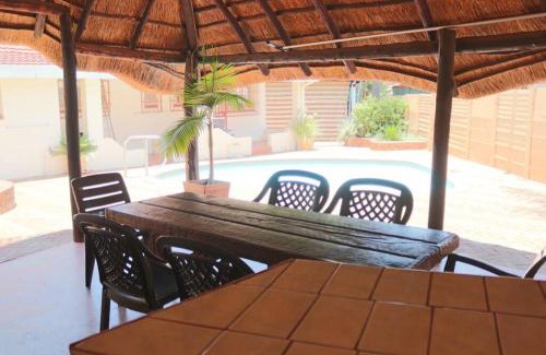 Bela-Bela Casa | Die Huis - Self Catering