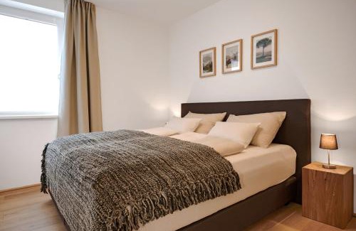Tauplitz Apartamento | die Tauplitz Lodges - Bergblick Lodge B1 by AA Holiday Homes