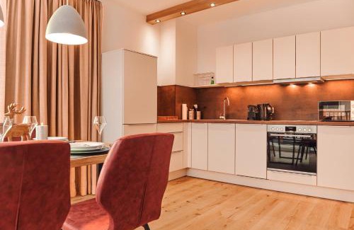 Tauplitz Apartamento | die Tauplitz Lodges - Bergblick Lodge B6 by AA Holiday Homes