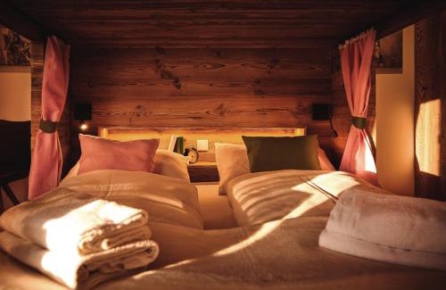 Tauplitz Apartamento | Die Tauplitz Lodges - Penthouse Grimming D7-1 by AA Holiday Homes