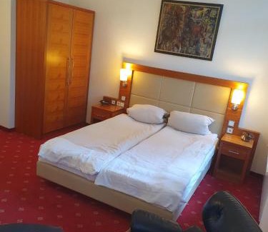 Leverkusen Apartamento | die Villa, Zimmer 17, DZ