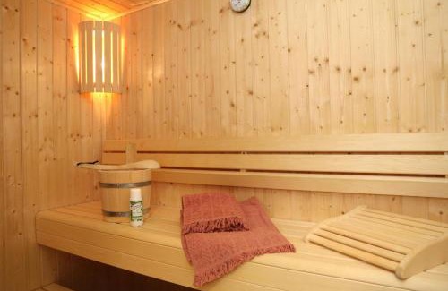Heringhausen Casa | diemelblick acht - Ferienhaus für 6 Personen mit Sauna, Garten und Dachterrasse - Wäschepakete inklusive!