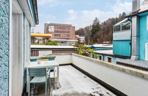 Bergdietikon Apartamento | Dietikon Apartment with Fully Equipped Kitchen