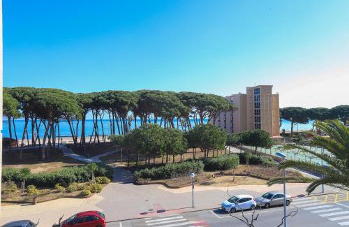La Pineda Apartamento | DIFFERENTFLATS Dms
