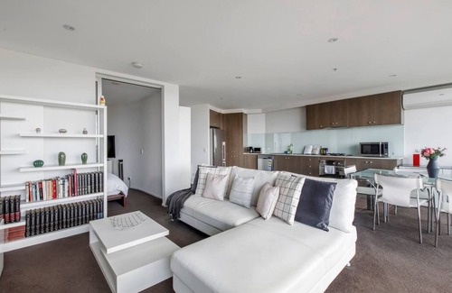 Melbourne Apartamento | Digital Nomad Dreaming across from Albert Park