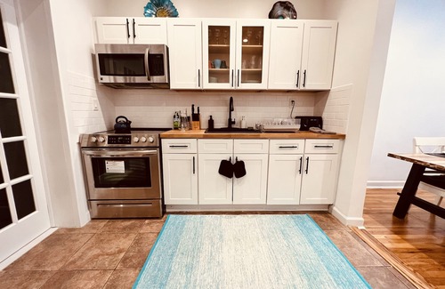Bedford-Stuyvesant Casa | Digital Nomad; Duplex, Washer & Dryer in Unit; MTR