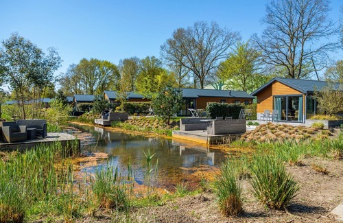 Biddinghuizen Casa | Dijkvilla 10 by Interhome