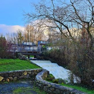 Bont Newydd Chalet De Esquí | Dillons Lakeside Lodge