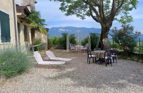 Caprino Veronese Apartamento | Dimora Gaon Casa Aureus ideale per famiglie