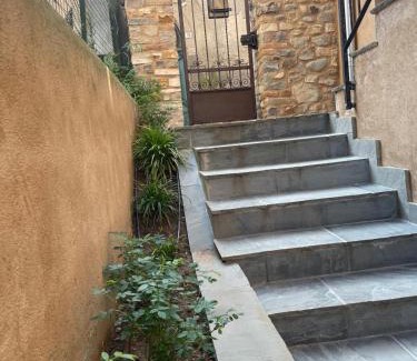Adro Casa | Dimora Rosaspina