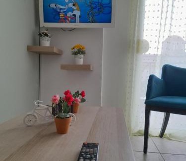 Perea Apartamento | Dimos Sunny & Luxury Central House !