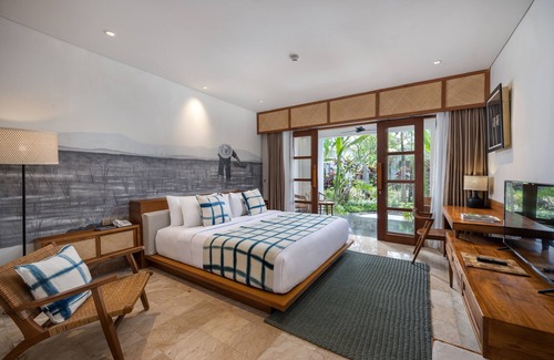 Melayang Cama Y Desayuno | Dinara Ubud