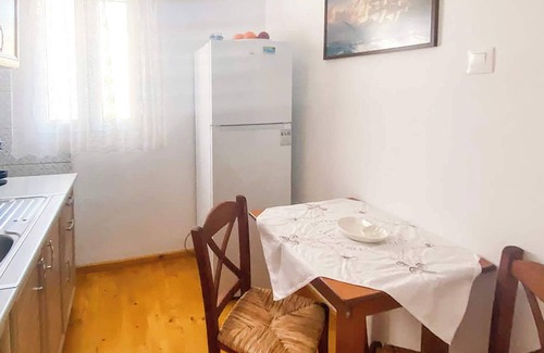 Patitiri Apartamento | Dinas Apartment - Alonnisos Summer Haven