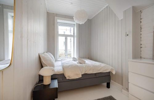Oslo Apartamento | DINBNB Apartments Comfortable 2-Bed Urban Escape with Apple TV & Cozy Features