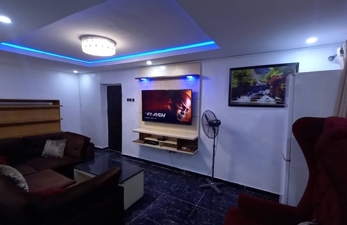 Surulere Apartamento | Dinero Emerald Apartment - Surulere