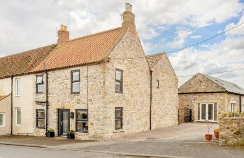 Lowick Casa | Dingley Dell