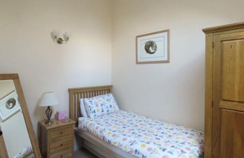 Frome Casa | Dippers Folly