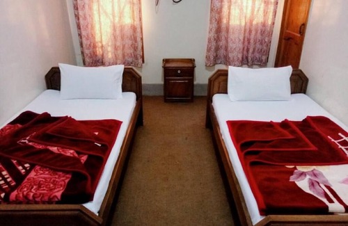 Khyber Pakhtunkhwa Hotel | Dir Continental Hotel & Restaurant
