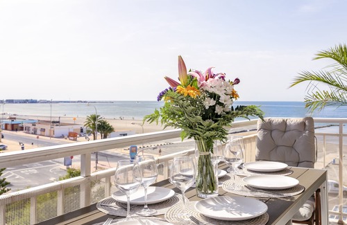 Santa Pola Apartamento | ✩ direct beach location ✩ family friendly ✩ Netflix