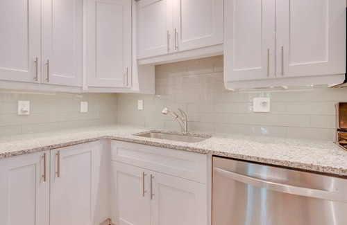 Sanibel Condominio | ¡Frente directo al golfo! Completamente renovado moderno 2 dormitorios!