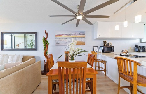 Hilo Condominio | Direct Oceanfront Mauna Loa Shores #508 New Remodel next to Beach Park