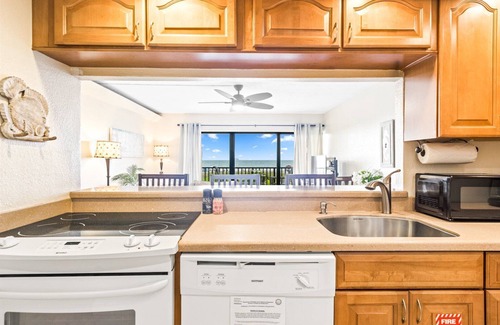 Avon By The Sea Condominio | Direct Oceanfront Condo W/ Private Balcony & BBQ Grills