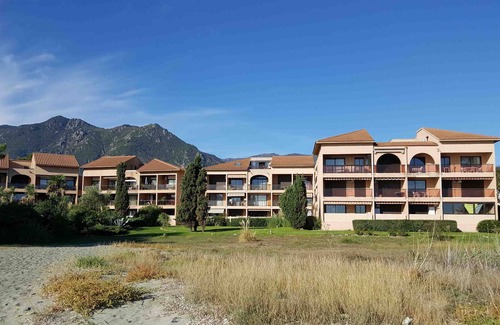 Moriani-Plage Apartamento | vista directa al mar a 100m. Estudio en residencia. Ideal familias