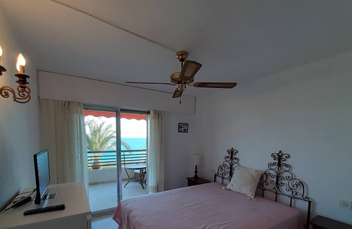 L'Albufereta Condominio | Hermosas vistas al Mediterráneo desde cómodo piso con WI FI