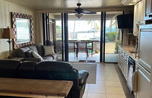 Cabes Point Condominio | DIRECTLY ON SAPPHIRE BEACH 30 STEPS FROM CARIBBEAN SNORKELING 30 STEPS TO POOL