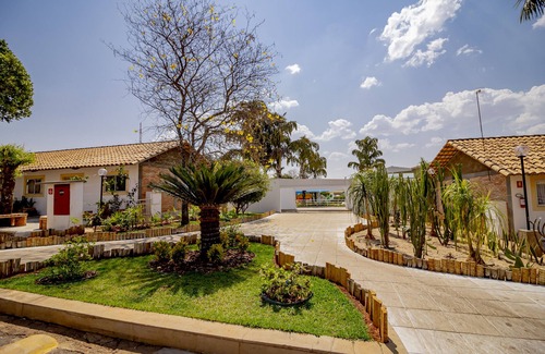 Caldas Novas Apartamento | diRoma Resort com um dia no Acqua Park