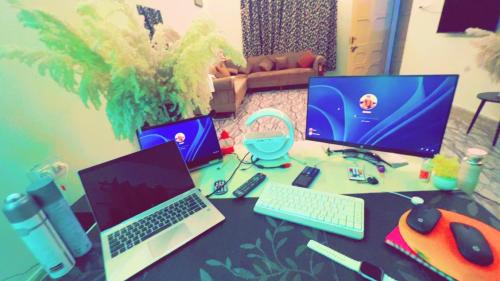 Multan Apartamento | Disco Seller Spirit