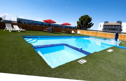 Amarillo Apartamento | *Discount* FAST WIFI & Centrally Located Apartment, Near the Historic Route 66