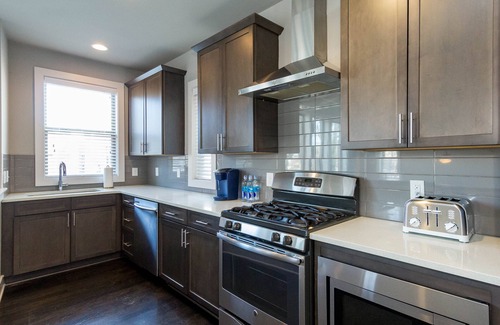 South Nashville Casa | ¡Especial de agosto! Hermosa casa - Reserve ahora !!