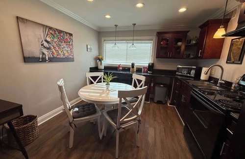 Highlands - Perkins Apartamento | Discounted monthly stays. 2 bedroom unit.