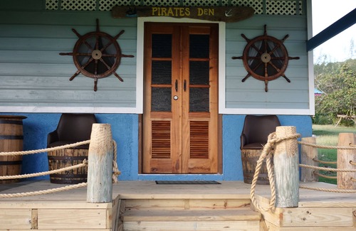 Robins Bay Villa | Pirate's Den & Hidden Treasures 2 habitaciones frente al mar Cottage