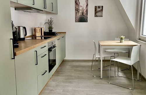 Eisenach Apartamento | zehn-Apartamento-Vista a la Ciudad-Baño Privado
