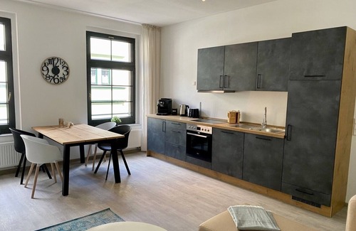 Eisenach Apartamento | zwei-Apartamento-Vista a la Ciudad-Baño Privado